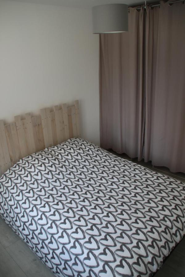 Bel Appartement En Campagne Grane Bagian luar foto