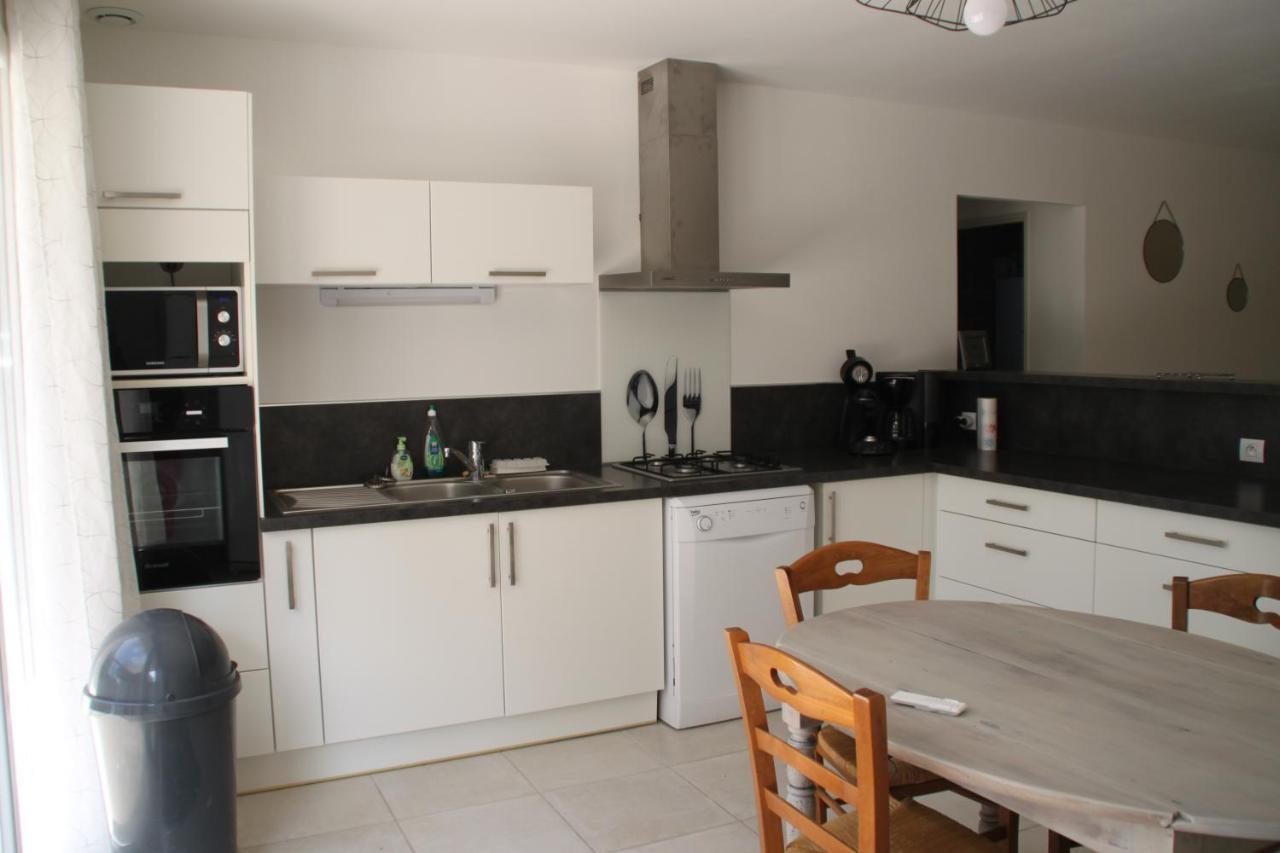 Bel Appartement En Campagne Grane Bagian luar foto