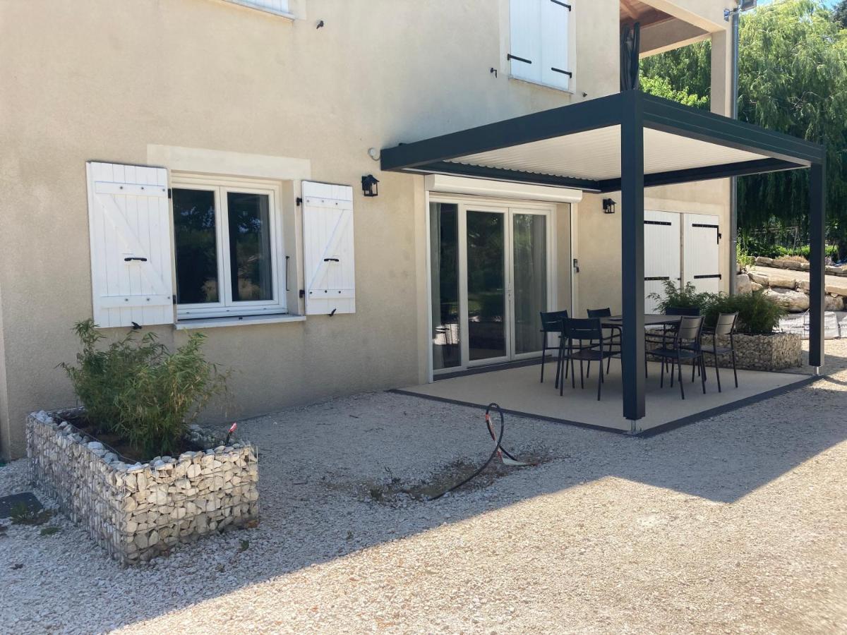 Bel Appartement En Campagne Grane Bagian luar foto